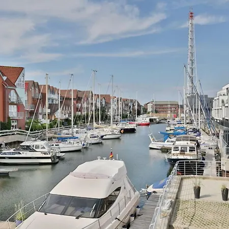 Marina, Cm18-3 *